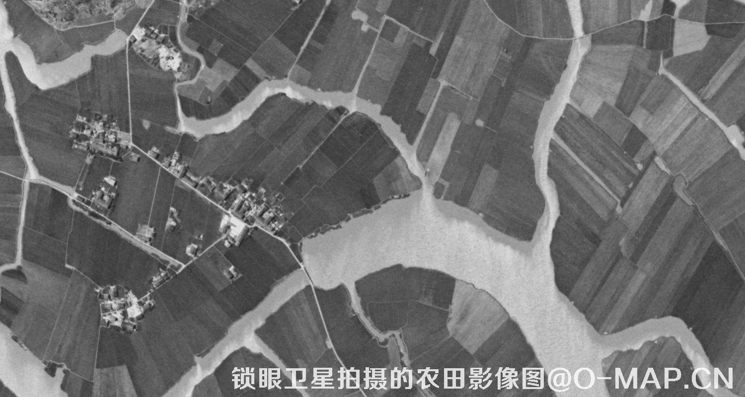 KeyHole锁眼卫星历史影像拍摄的农田影像图