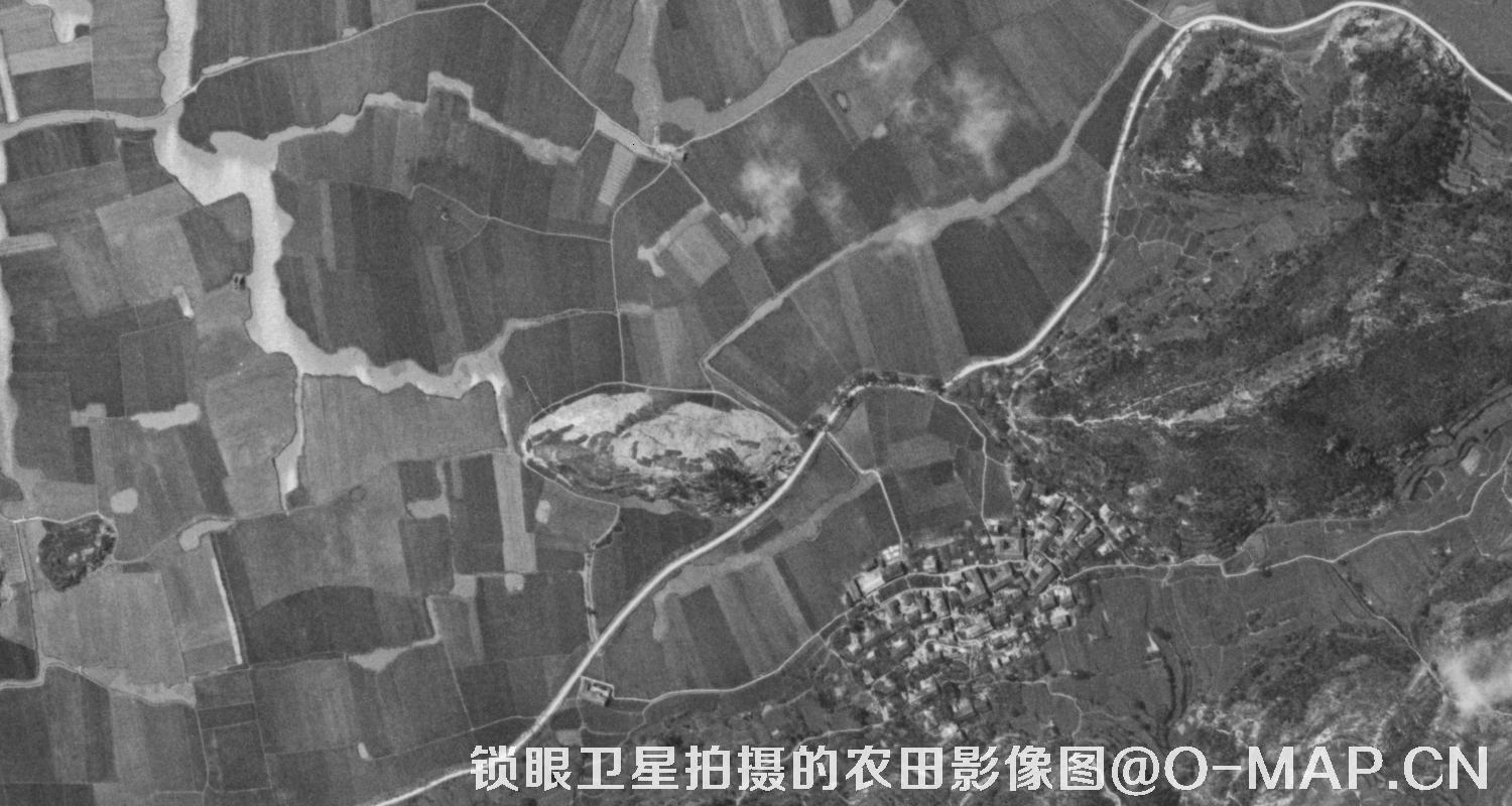 KeyHole锁眼卫星历史影像拍摄的农田影像图
