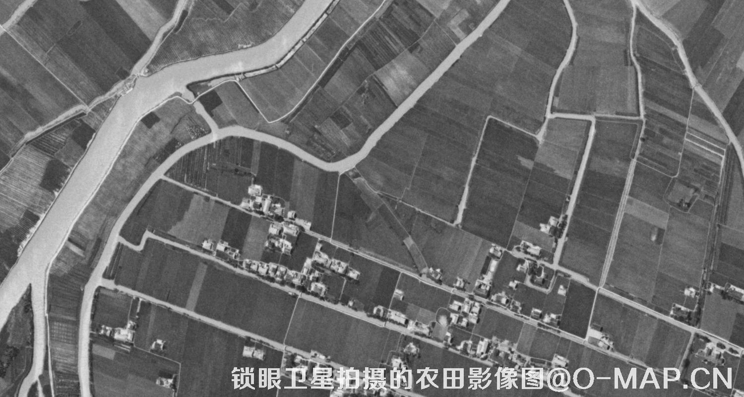 KeyHole锁眼卫星历史影像拍摄的农田影像图