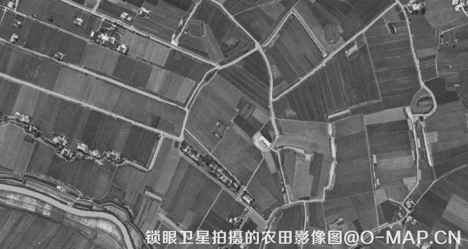 KeyHole锁眼卫星历史影像拍摄的农田影像图