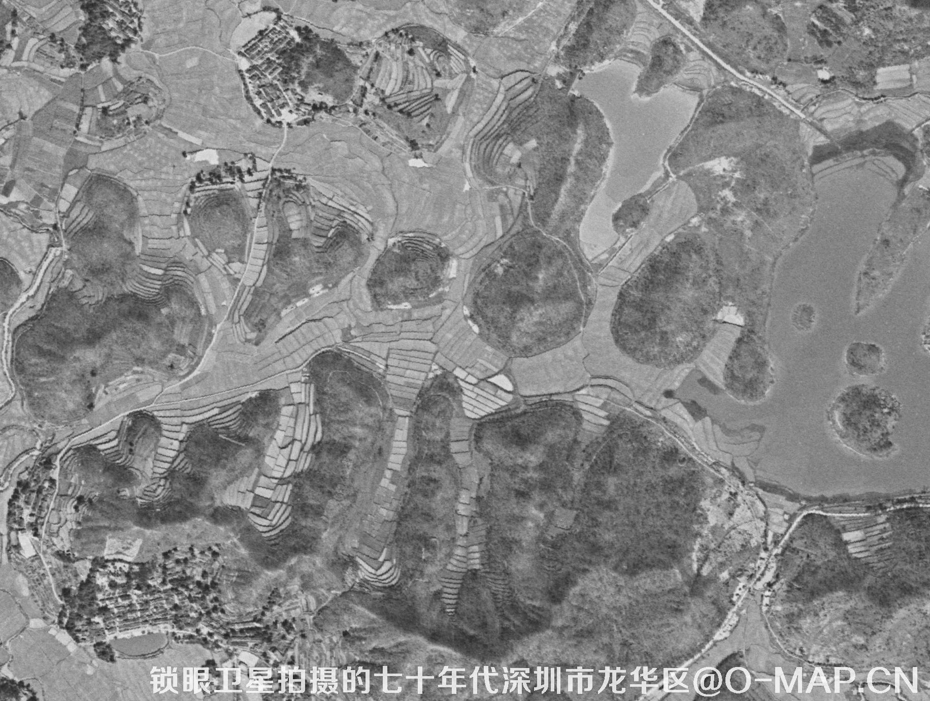 锁眼卫星拍摄的七十年代深圳市龙华区历史卫星图