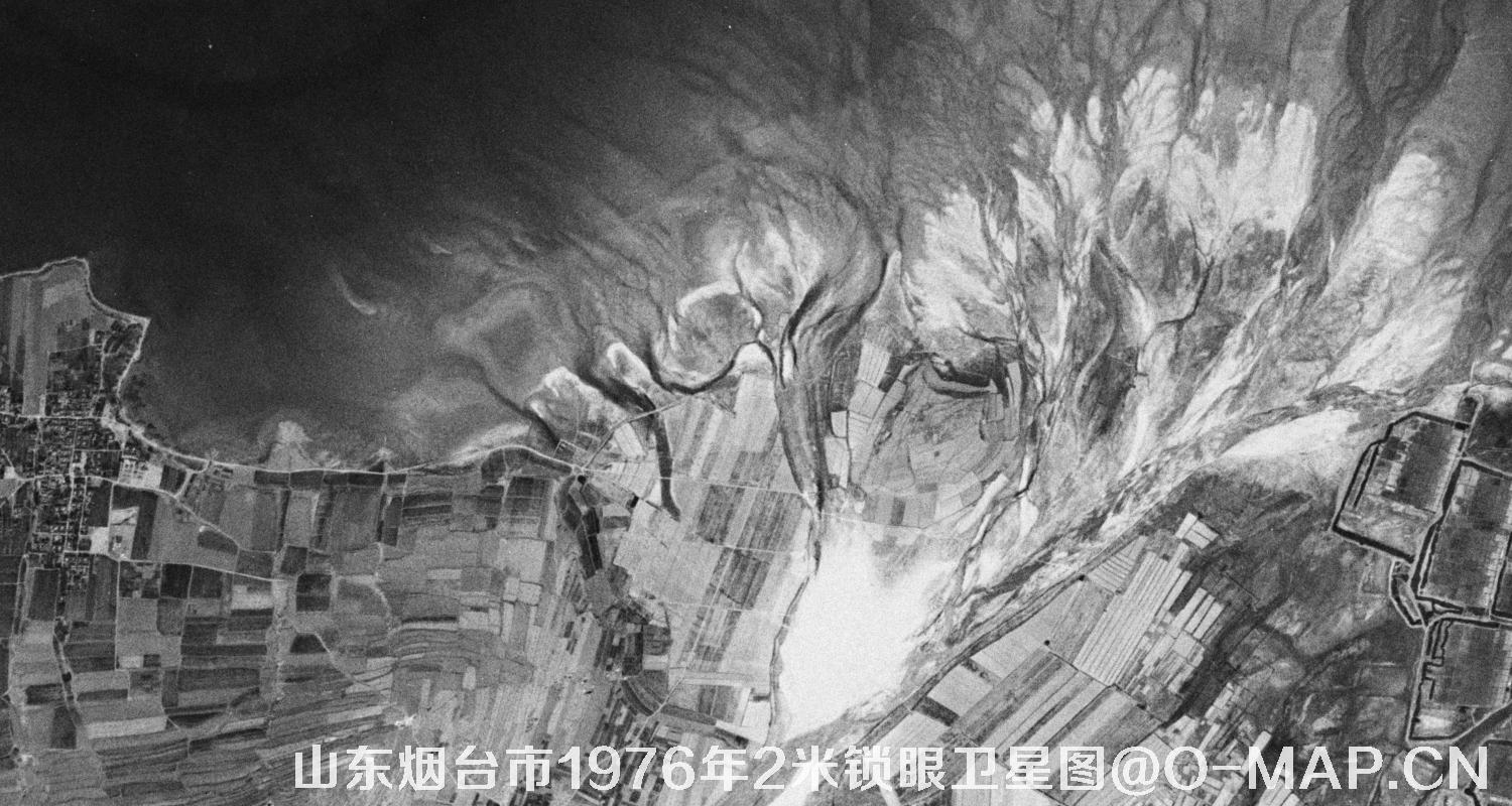 山东省烟台市1976年2米KeyHole锁眼卫星历史地图