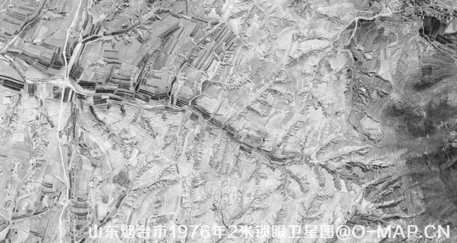 山东省烟台市1976年2米KeyHole锁眼卫星历史地图