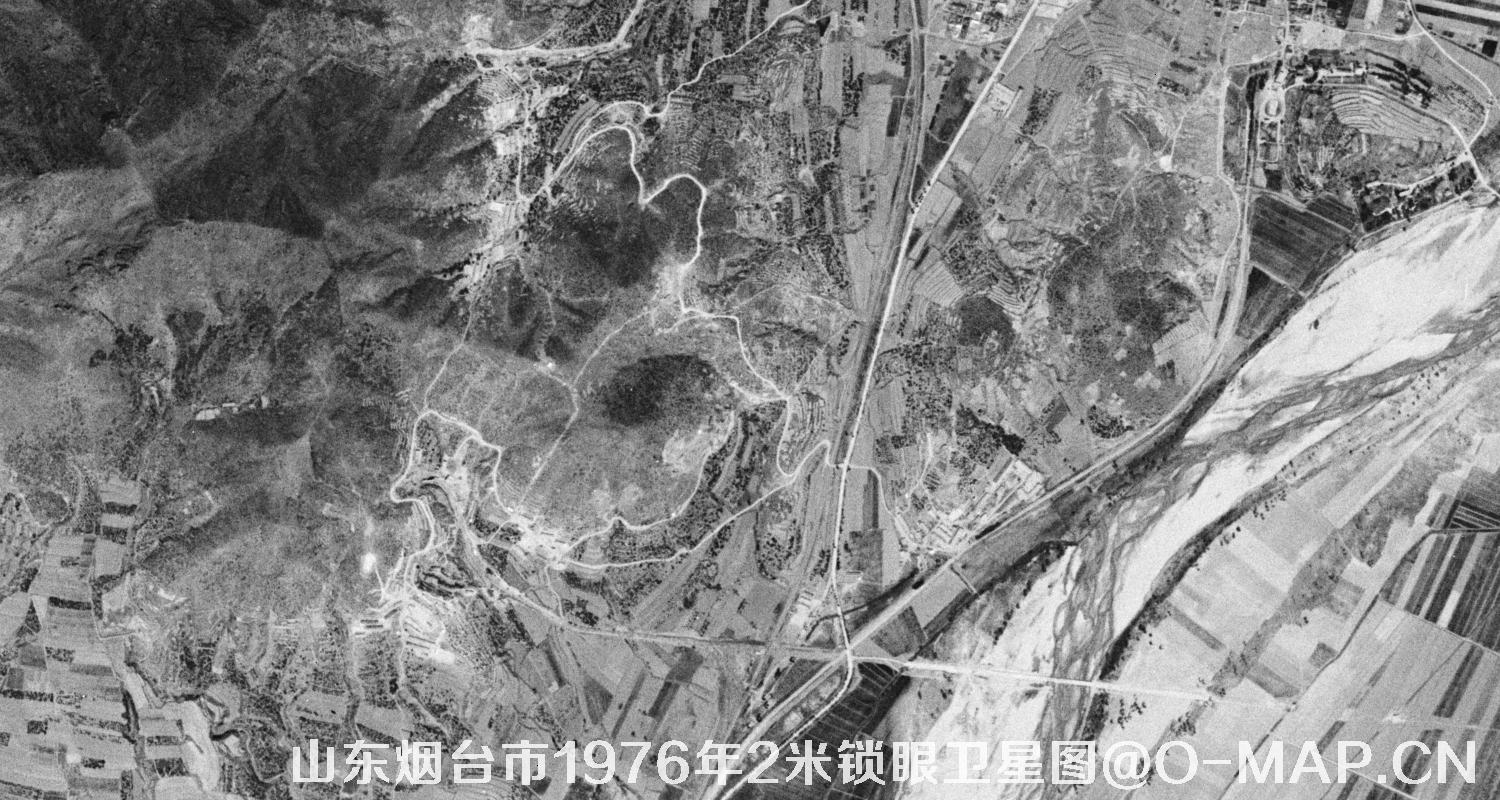 山东省烟台市1976年2米KeyHole锁眼卫星历史地图