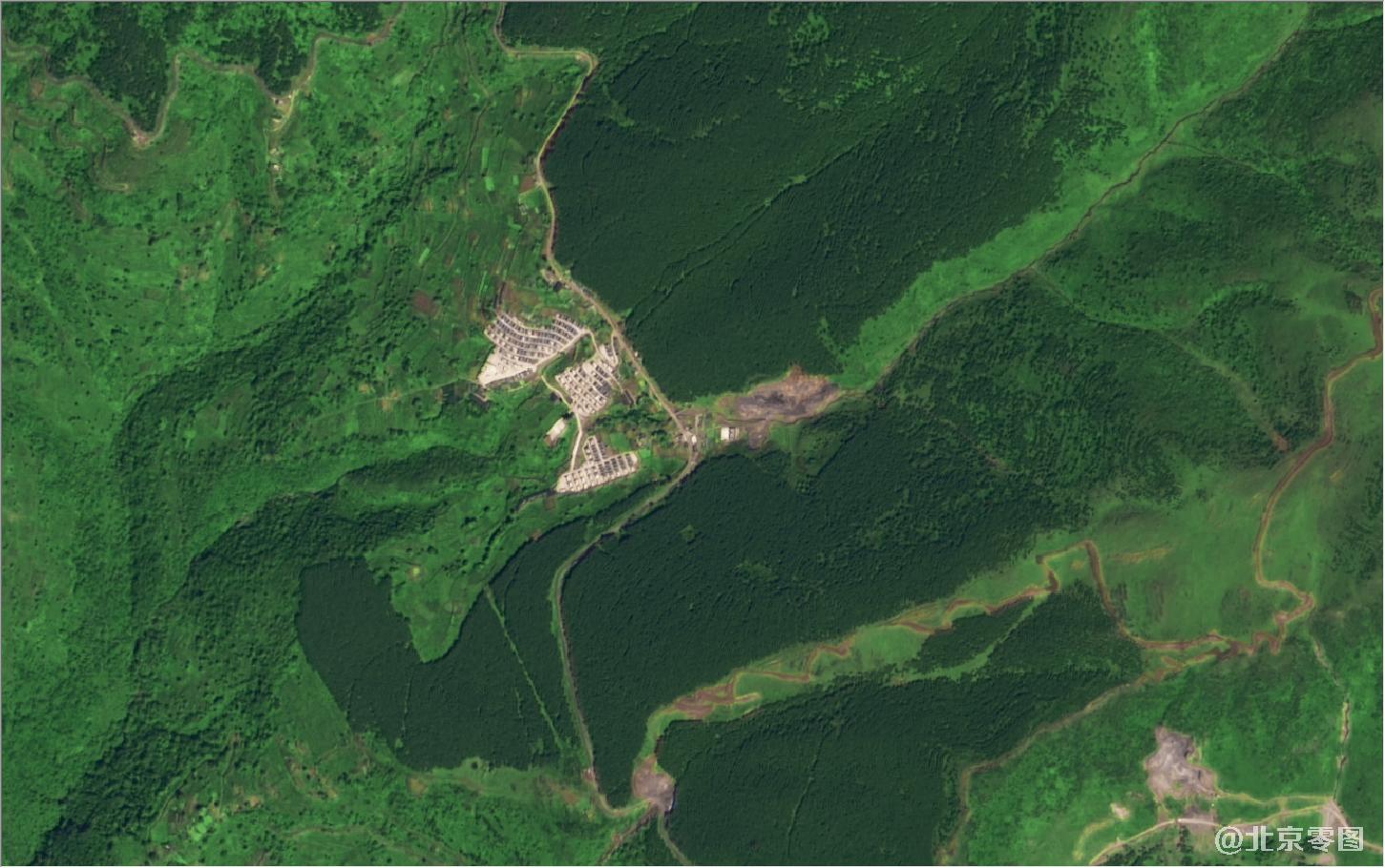 四川省雷波县最新2米卫星图