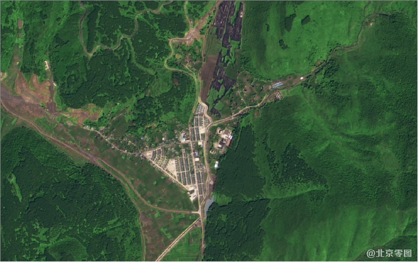 四川省雷波县最新2米卫星图