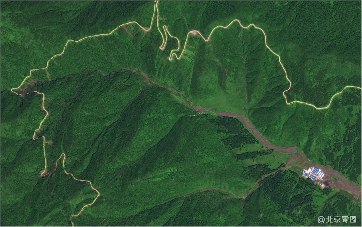 四川省雷波县最新2米卫星图