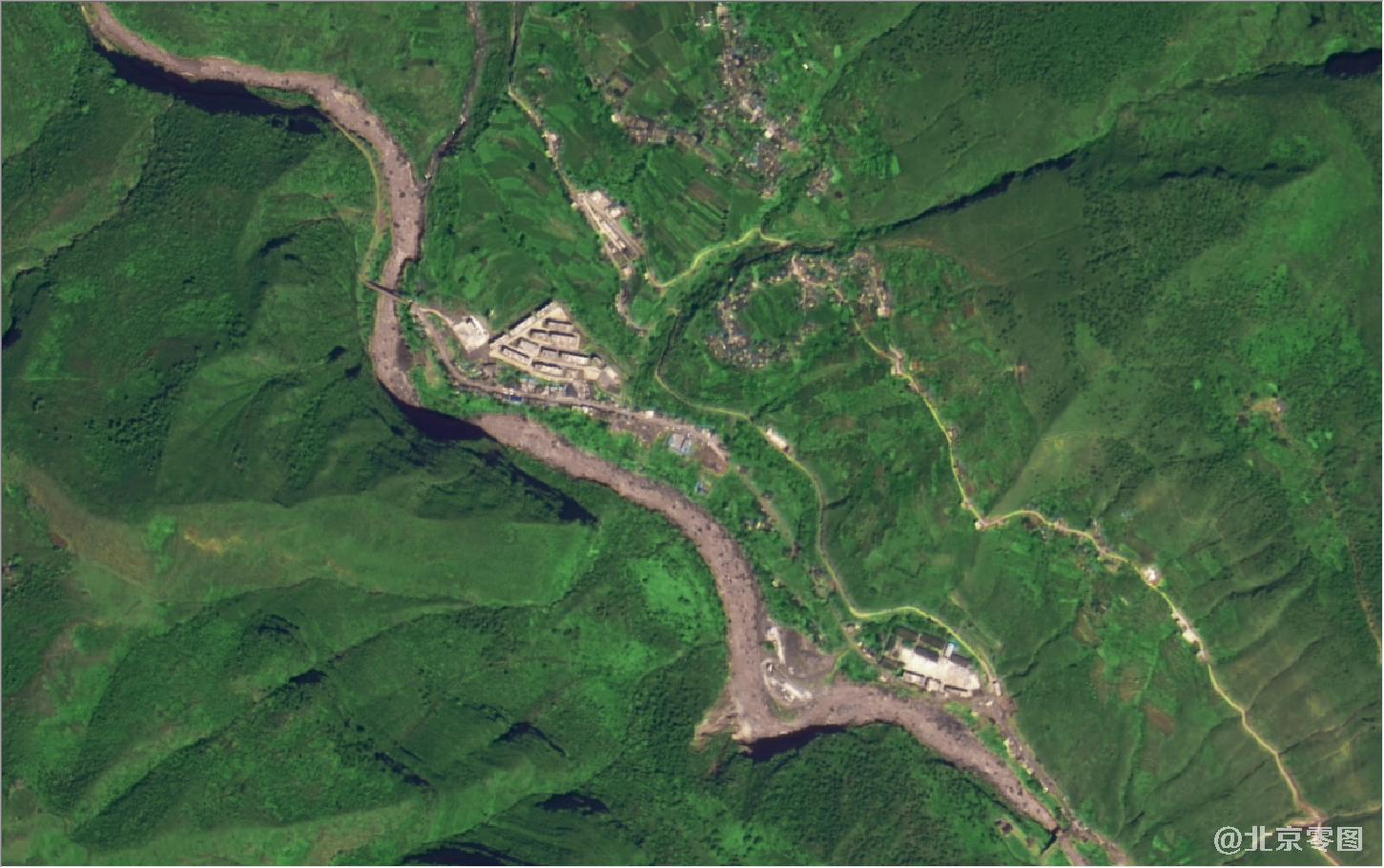 四川省雷波县最新2米卫星图