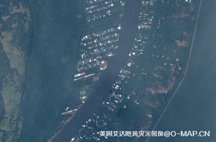 Maxar卫星拍摄的美国路易斯安那州艾达飓风灾害图像