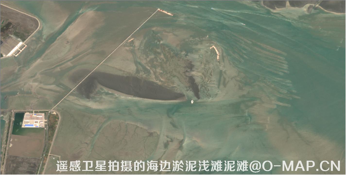 遥感卫星拍摄的海边淤泥浅滩泥滩卫星图