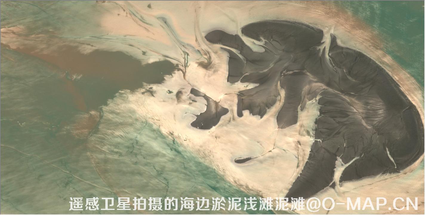 遥感卫星拍摄的海边淤泥浅滩泥滩卫星图