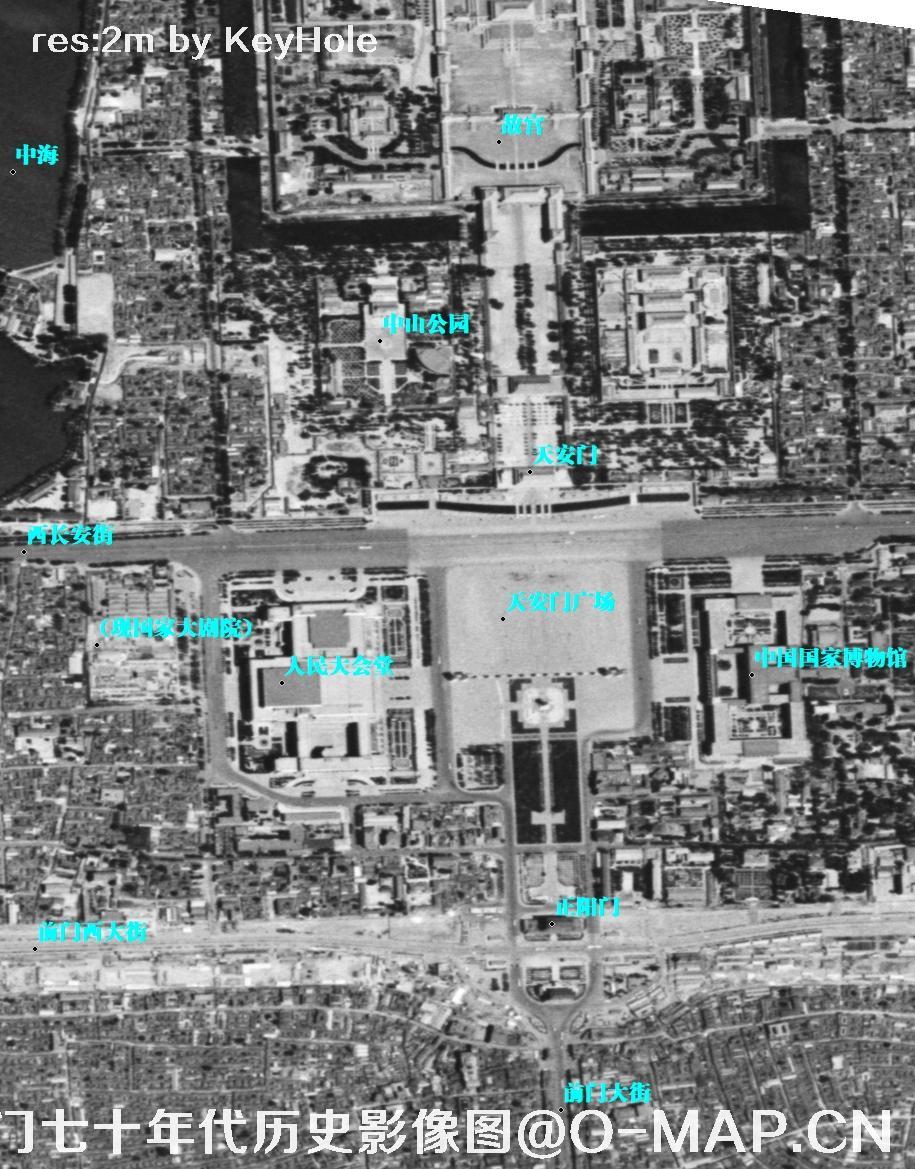 KeyHole锁眼卫星拍摄的北京市前门七十年代历史影像图