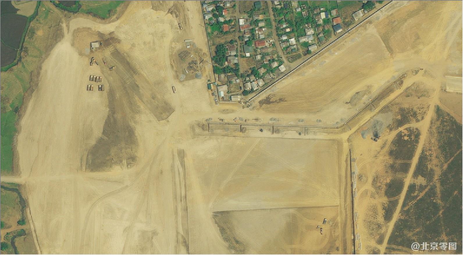高景卫星拍摄的0.5米分辨率卫星图-裸露土地的工地