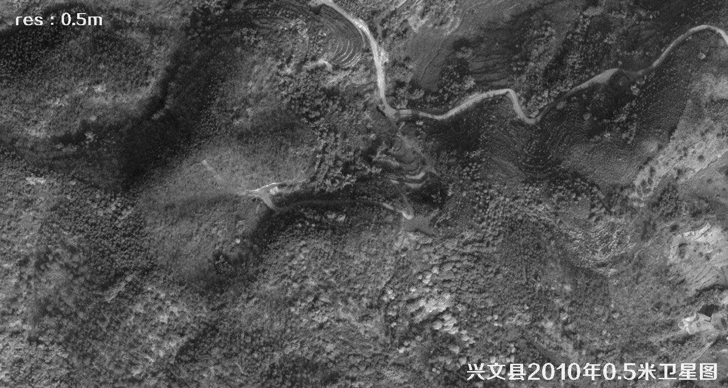 10张WorldView1卫星拍摄的0.5米分辨率黑白卫星图片