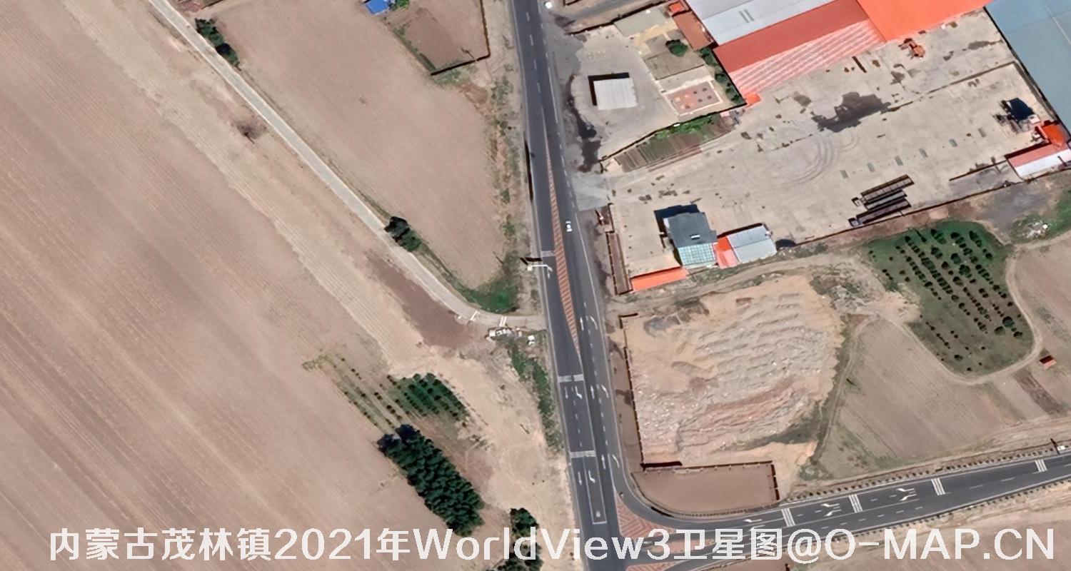 WorldView3卫星2021年拍摄的内蒙古茂林镇0.3米卫星图