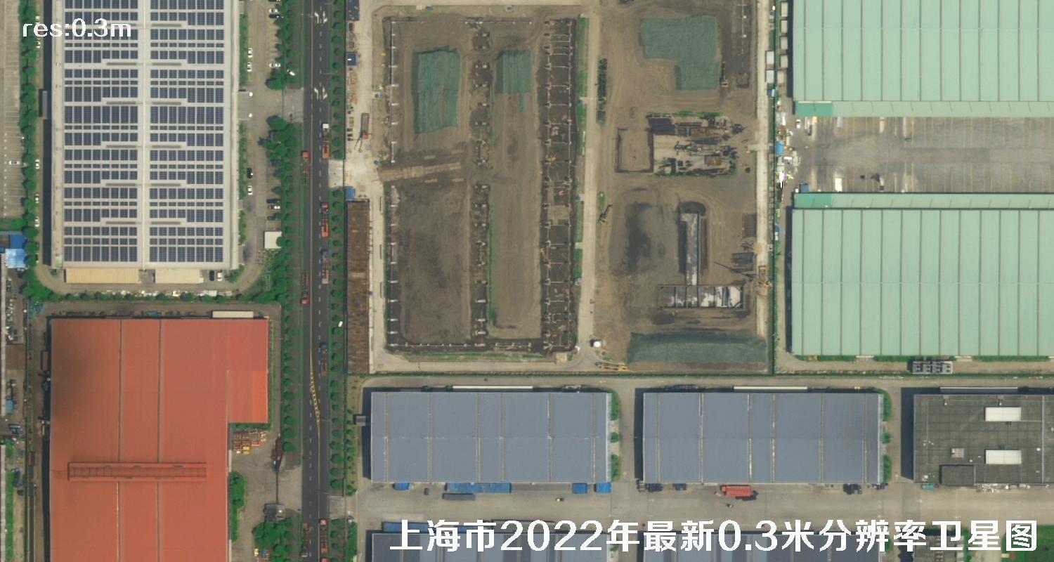 0.3米卫星拍摄的上海工业园区及周边住宅和空载的大卡车