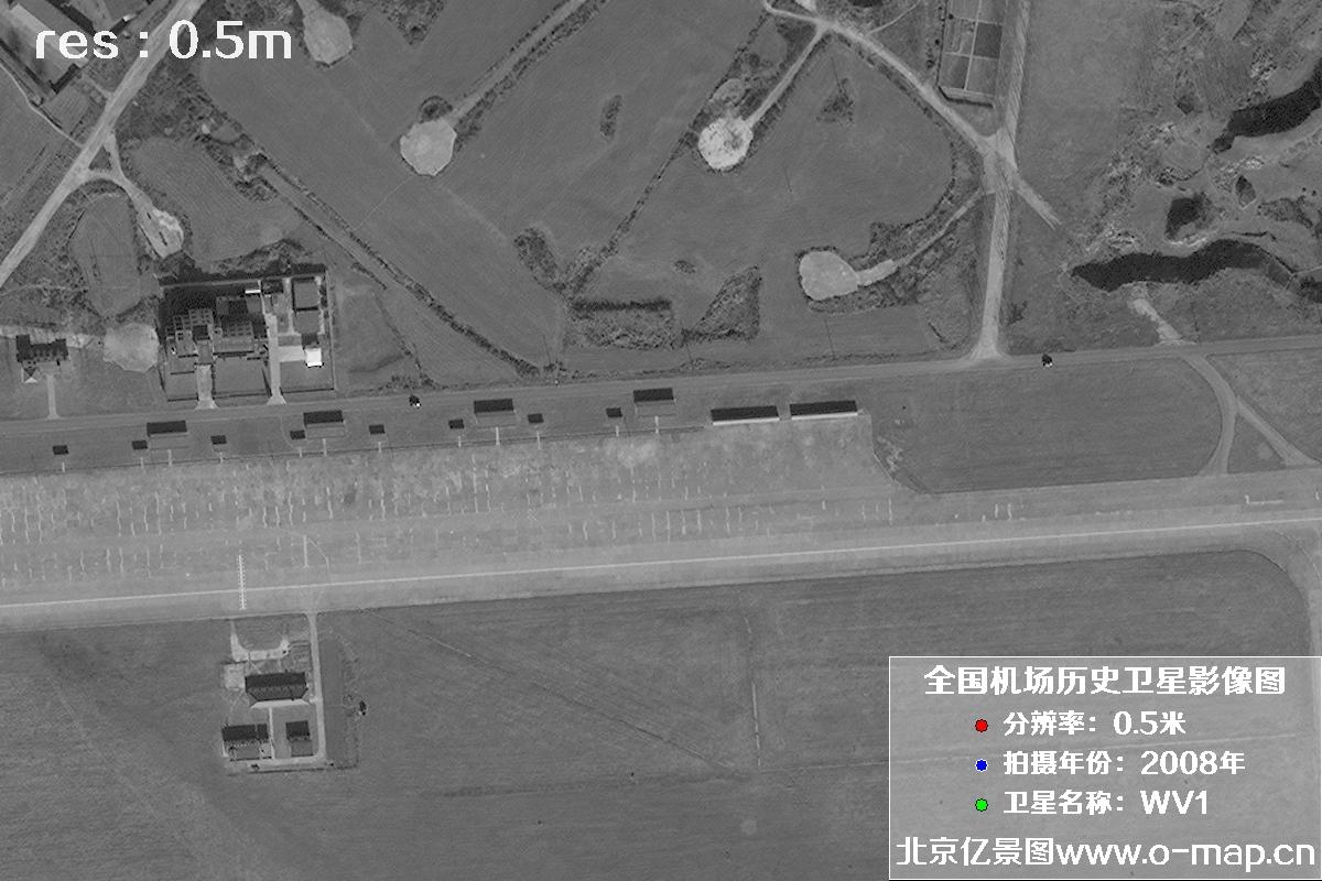美国WV1卫星2008年拍摄的机场卫星图