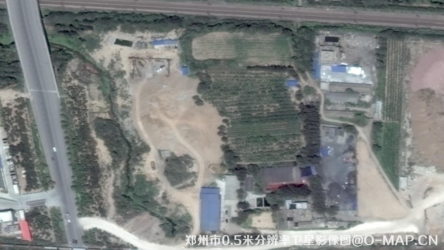 0.5米分辨率拍摄的河南省郑州市厂房高清卫星图片